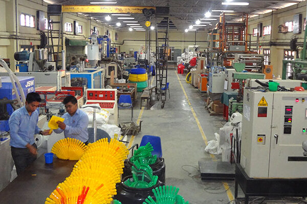 plastic processing operator